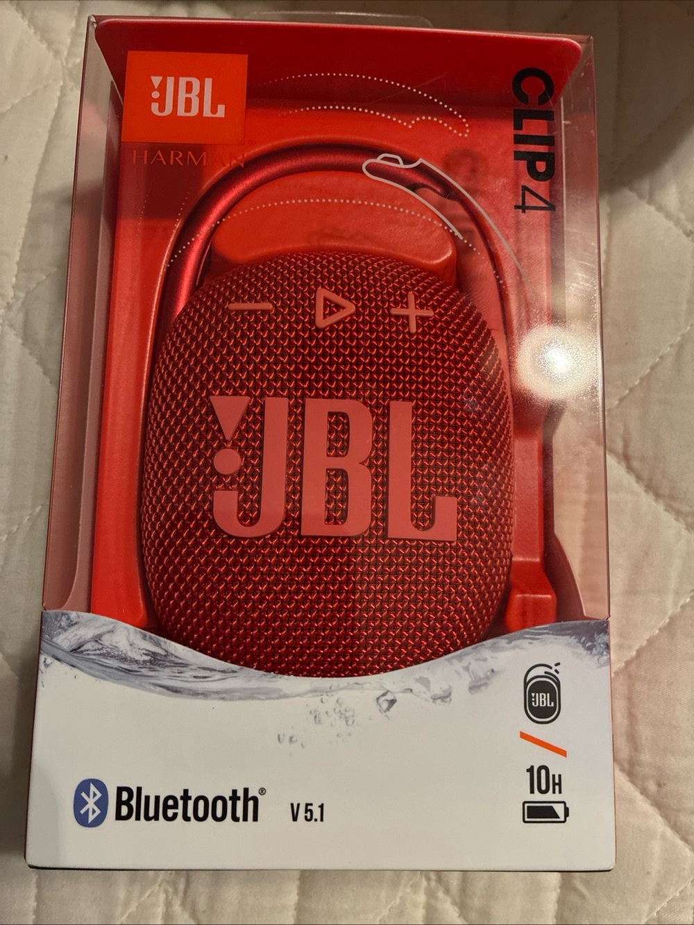JBL clip 4 Bluetooth red speaker